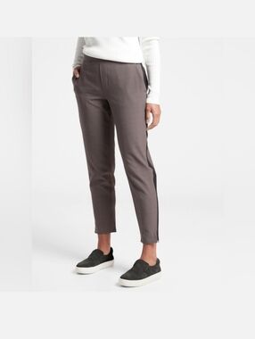 ATHLETA Brooklyn Brown Plaid Ankle Pant Size 2